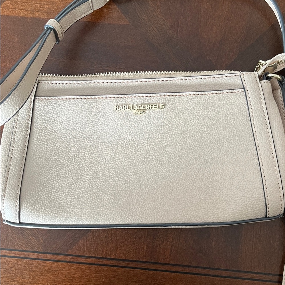 Karl Lagerfeld Crossbody Bag - Picture 3 of 5